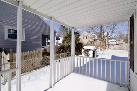 1088 Sumner Ave, Springfield, MA 01118 photo 4