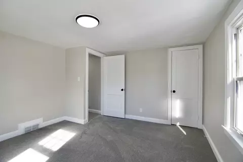 1088 Sumner Ave, Springfield, MA 01118 photo 39