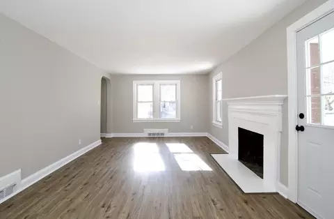 1088 Sumner Ave, Springfield, MA 01118 photo 10