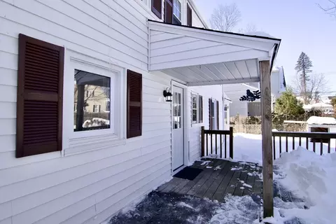 1088 Sumner Ave, Springfield, MA 01118 photo 5