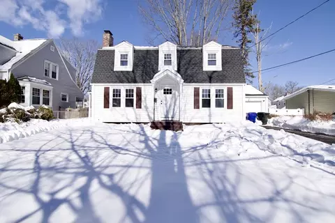 1088 Sumner Ave, Springfield, MA 01118 photo 2
