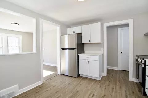 1088 Sumner Ave, Springfield, MA 01118 photo 24