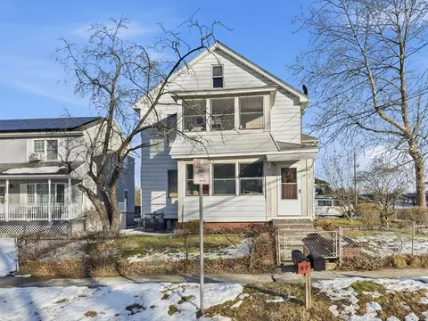 57-59 Martha St, Springfield, MA 01151