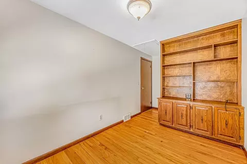35 Silvin Rd, Chicopee, MA 01013 photo 17