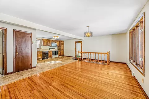 35 Silvin Rd, Chicopee, MA 01013 photo 10