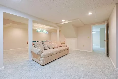 18 Bubbling Brook Rd, Franklin, MA 02038 photo 34
