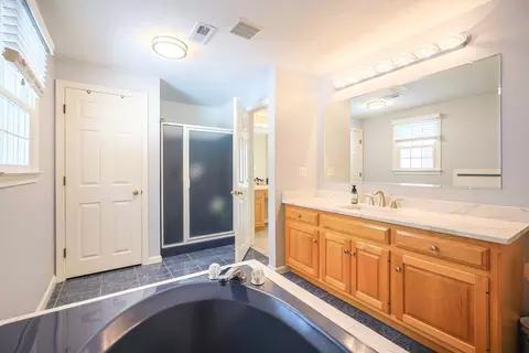 18 Bubbling Brook Rd, Franklin, MA 02038 photo 27