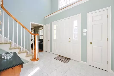 18 Bubbling Brook Rd, Franklin, MA 02038 photo 5
