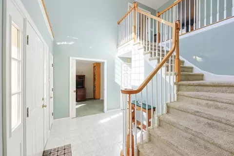 18 Bubbling Brook Rd, Franklin, MA 02038 photo 6