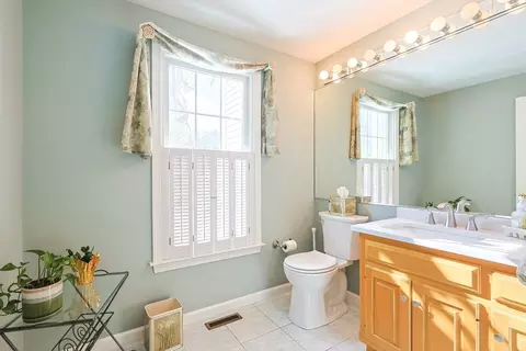 18 Bubbling Brook Rd, Franklin, MA 02038 photo 19