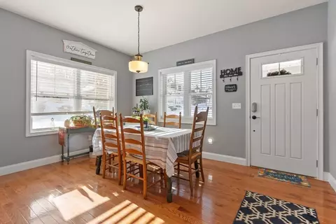 Entry Way - 2 Eagle Nest #B6-2, Clinton, MA 01510 photo 2 of 4