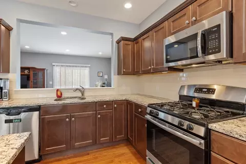 Kitchen - 2 Eagle Nest #B6-2, Clinton, MA 01510 photo 3 of 3