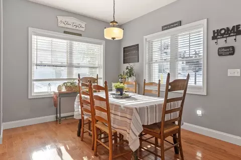 Dining - 2 Eagle Nest #B6-2, Clinton, MA 01510 photo 1 of 2
