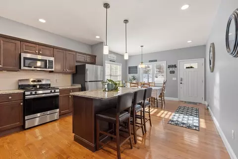 Entry Way - 2 Eagle Nest #B6-2, Clinton, MA 01510 photo 1 of 4