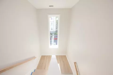 Entry Way - 17 Mott St # -A, Worcester, MA 01604 photo 2 of 2