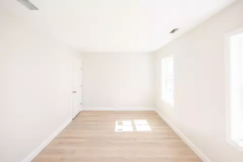 Bedroom - 17 Mott St # -A, Worcester, MA 01604 photo 2 of 5