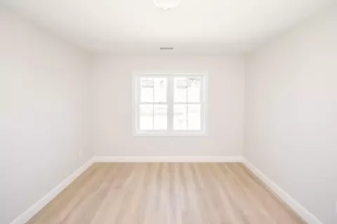Bedroom - 17 Mott St # -A, Worcester, MA 01604 photo 1 of 5