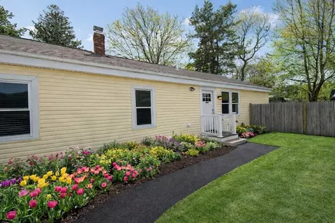 60 Martin, Buzzards Bay, MA 02532