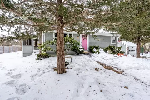 13 Rogers Rd, Harwich, MA 02645