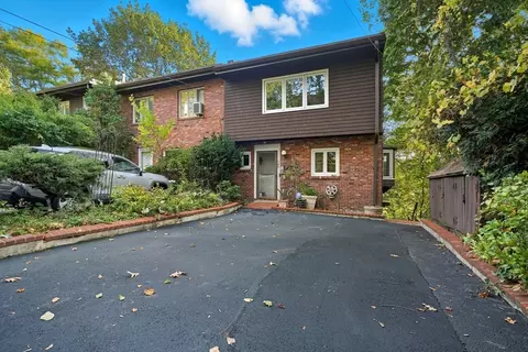 184 Rawson Rd, Brookline, MA 02445