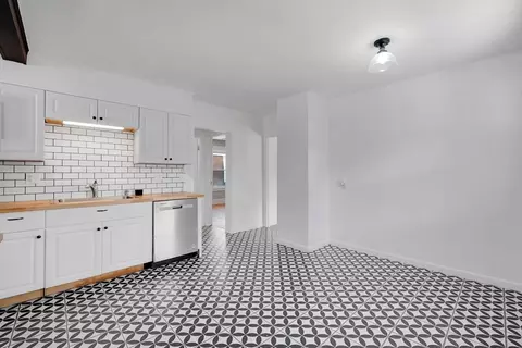 854-856 Sumner Ave, Springfield, MA 01108 photo 6