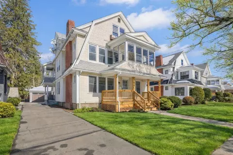 854-856 Sumner Ave, Springfield, MA 01108