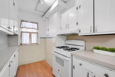 854-856 Sumner Ave, Springfield, MA 01108 photo 12