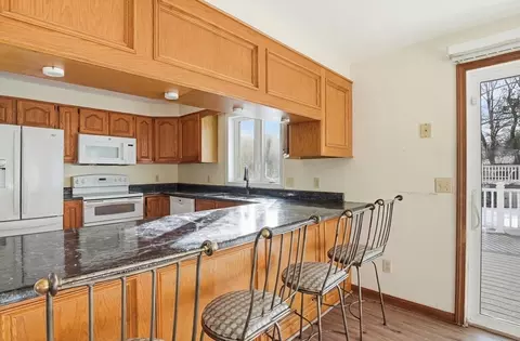 277 West St, Barre, MA 01005 photo 10