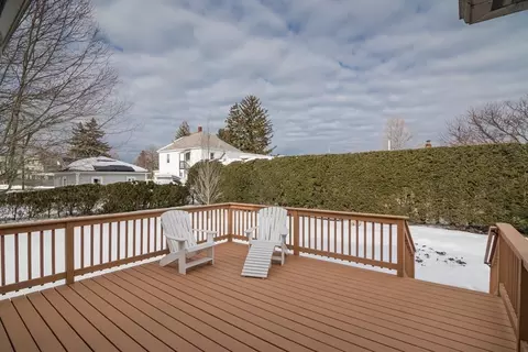 Exterior - 2 Oak St, Easthampton, MA 01027 photo 7 of 15