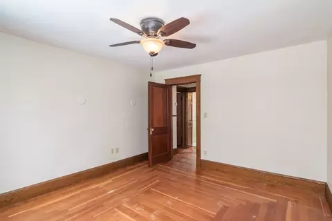 Bedroom - 2 Oak St, Easthampton, MA 01027 photo 3 of 5