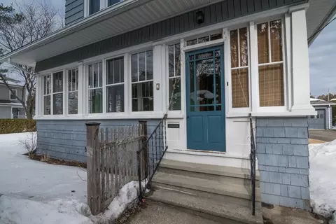 Exterior - 2 Oak St, Easthampton, MA 01027 photo 2 of 15