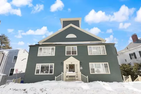 26 Summer St #1, Marblehead, MA 01945