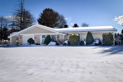 4 Tartufi Cir, Framingham, MA 01701