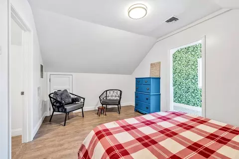 Bedroom - 83 Lake Dr, Barnstable, MA 02632 photo 4 of 4