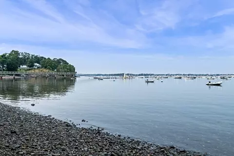 View/Area - 21 Kenneth Rd, Marblehead, MA 01945 photo 4 of 8