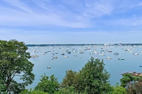 21 Kenneth Rd, Marblehead, MA 01945