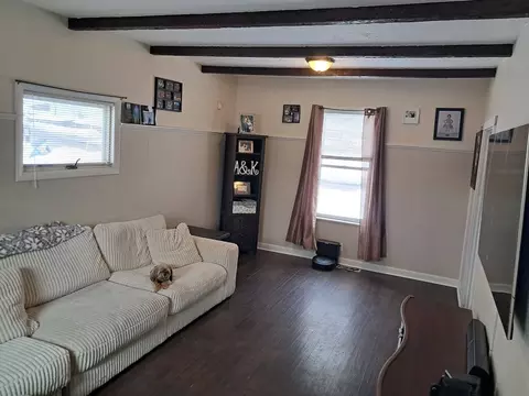 Living - 187 Hamilton St, Saugus, MA 01906 photo 2 of 2