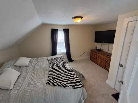 Bedroom - 187 Hamilton St, Saugus, MA 01906 photo 3 of 3