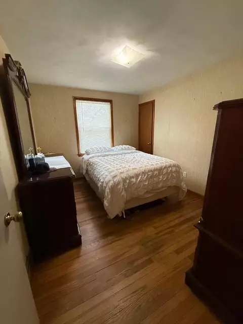 Bedroom - 228 Acrebrook Rd, Springfield, MA 01129 photo 5 of 6