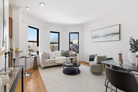 18 Atwood Sq #3, Boston, MA 02130