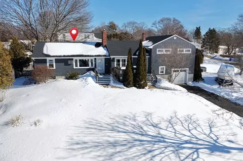 30 Haley Rd #1, Marblehead, MA 01945
