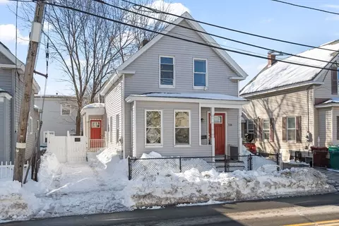 118 W 6th St, Lowell, MA 01850