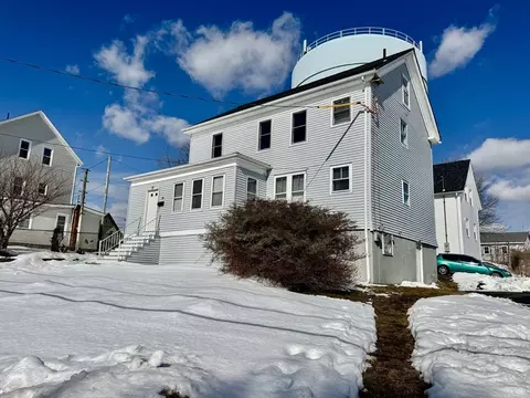 Exterior - 30 Broad St, Fall River, MA 02724 photo 2 of 8