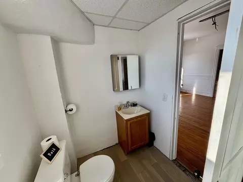 Bath - 30 Broad St, Fall River, MA 02724 photo 3 of 4