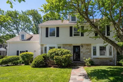 53 Sheldon Rd, Newton, MA 02459