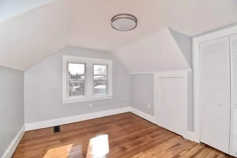 76 Joy St, Chicopee, MA 01013 photo 24