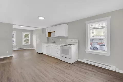 Entry Way - 21 Depot, Chicopee, MA 01020 photo 1 of 3