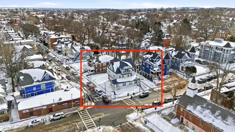 162 Humboldt Ave, Boston, MA 02121