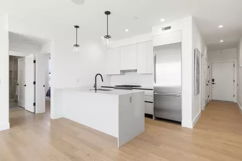 472 W Broadway #501, Boston, MA 02127