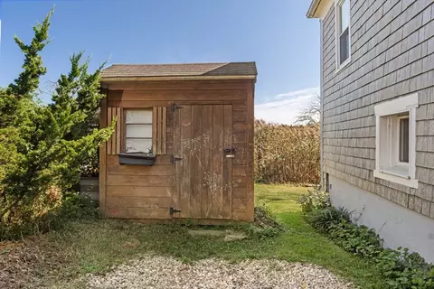Exterior - 5 Wise Pl, Gloucester, MA 01930 photo 8 of 8